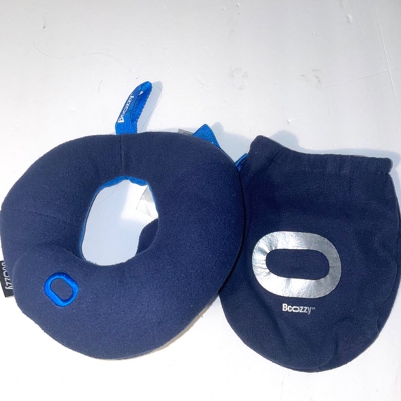 BCOZZY 8-12 Y/O Kids Travel Pillow for Car & Airplane, Soft Kids Neck Pillow S - Picture 7 of 11